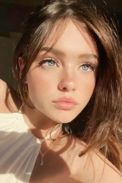 Gracie McKenna photo