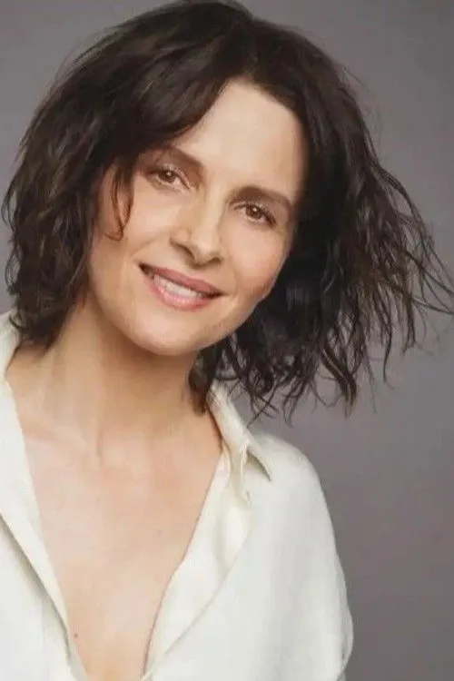 Juliette Binoche photo