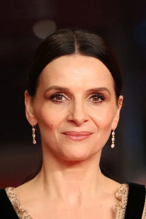 Juliette Binoche photo