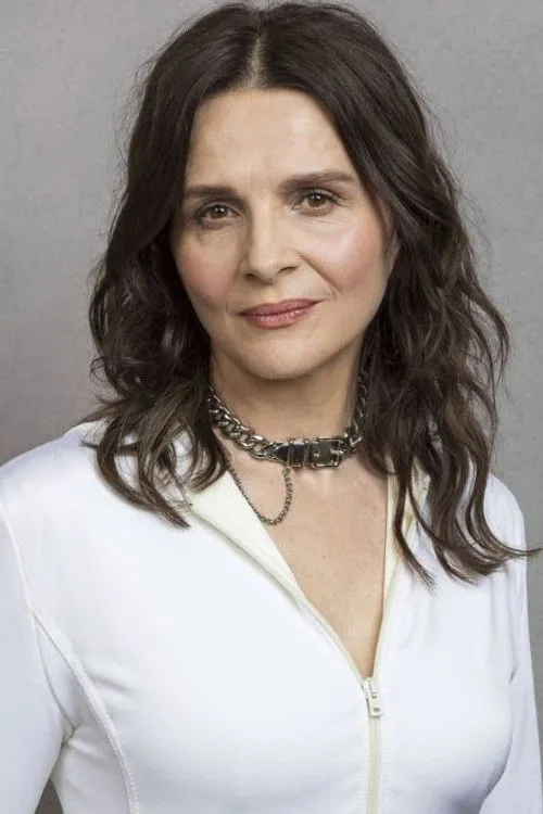 Juliette Binoche photo