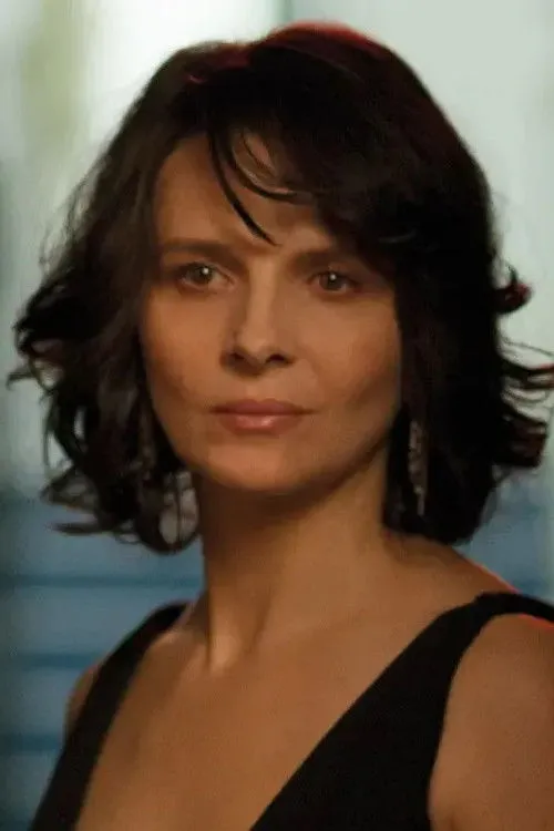 Juliette Binoche photo