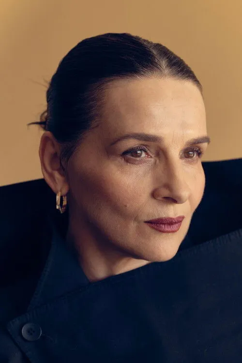 Juliette Binoche photo