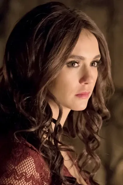Nina Dobrev photo