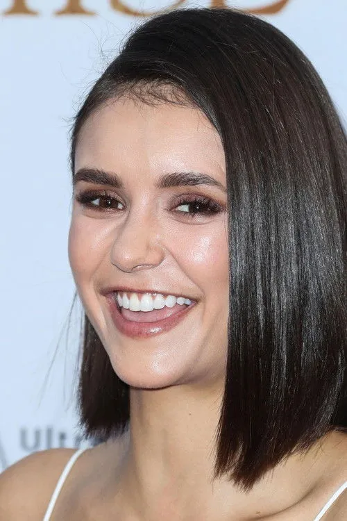 Nina Dobrev photo