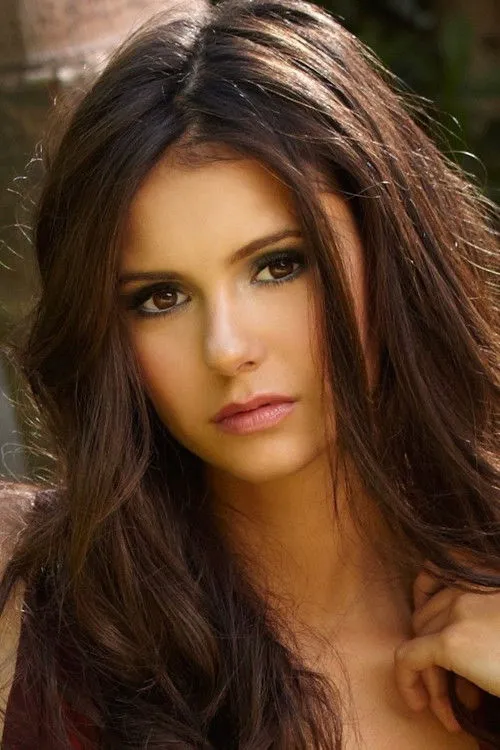 Nina Dobrev photo