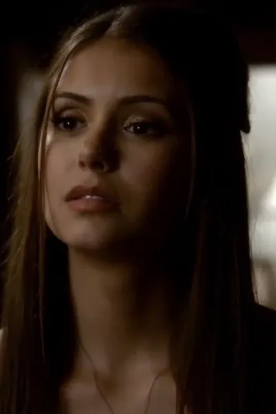 Nina Dobrev photo