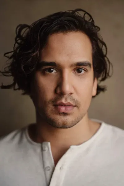 Nathaniel Curtis photo