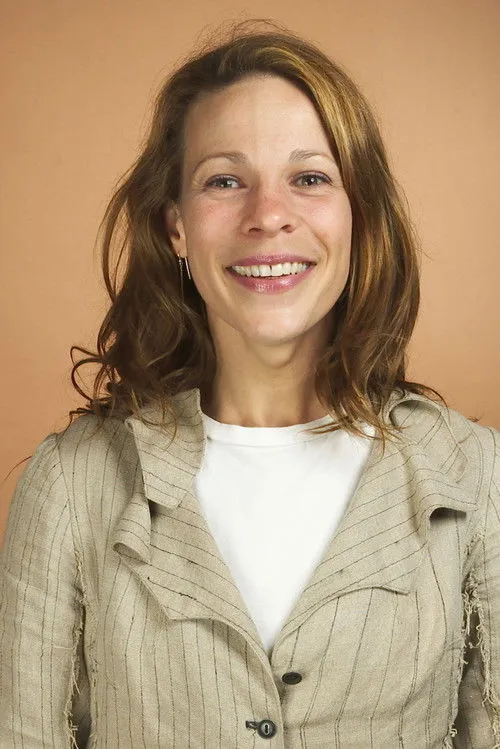 Lili Taylor photo