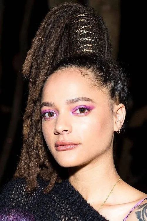 Sasha Lane photo