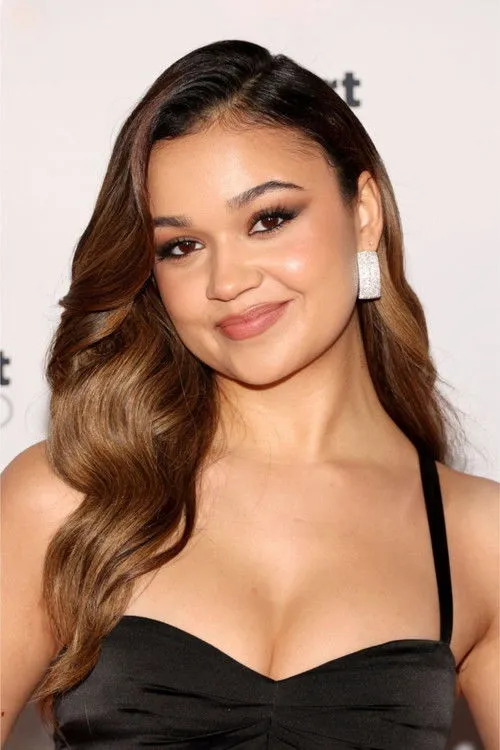 Madison Bailey photo