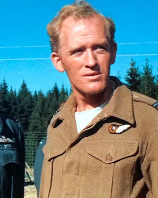 Gordon Jackson