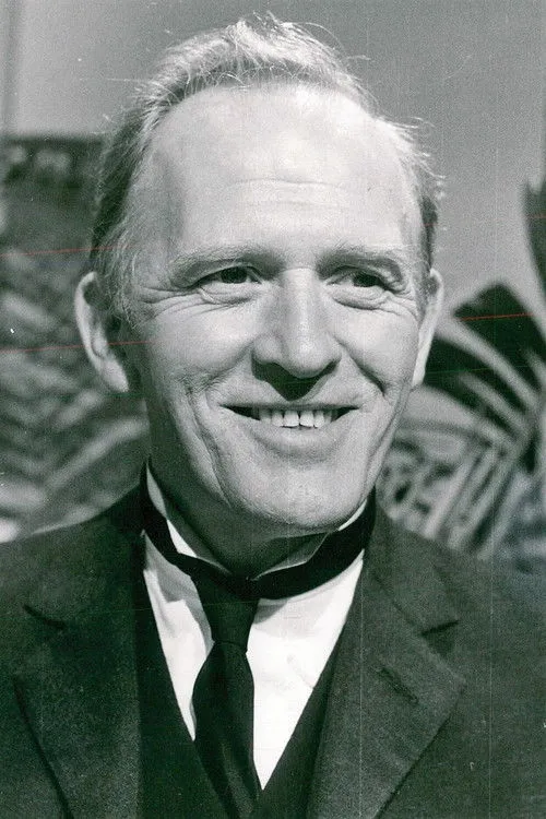 Gordon Jackson photo