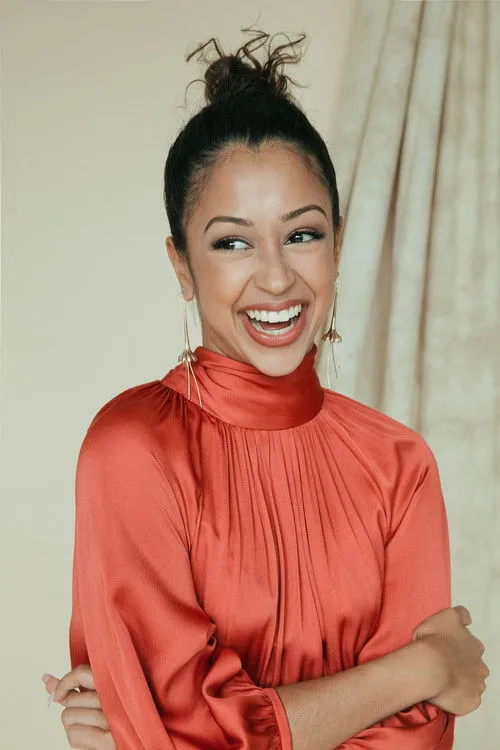 Liza Koshy photo