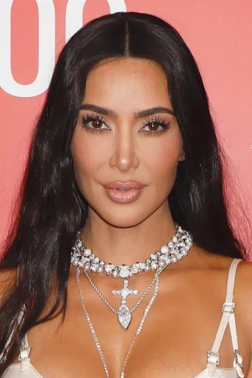 Kim Kardashian photo