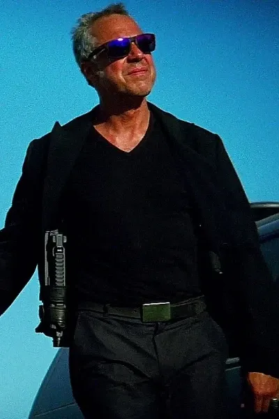 Titus Welliver photo