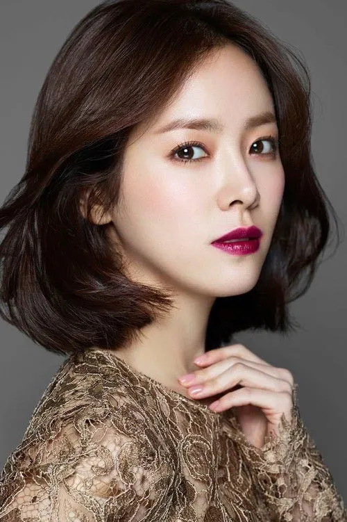 Han Ji-min photo