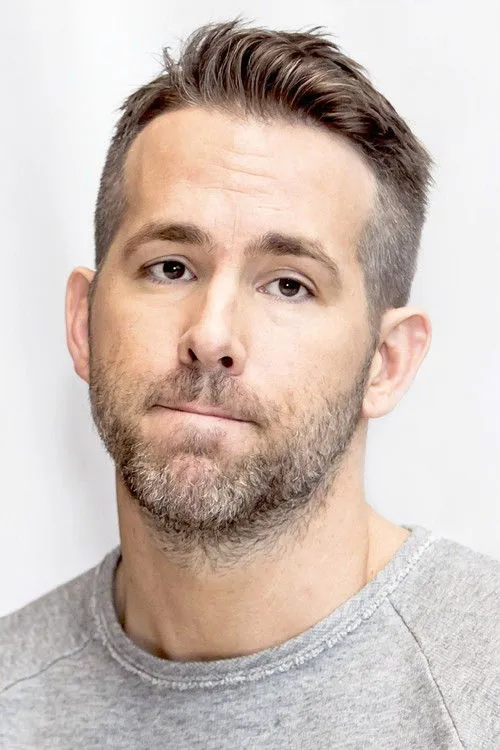 Ryan Reynolds photo