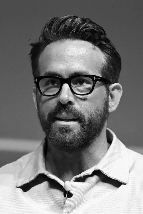 Ryan Reynolds photo