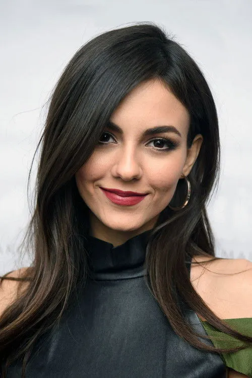 Victoria Justice photo