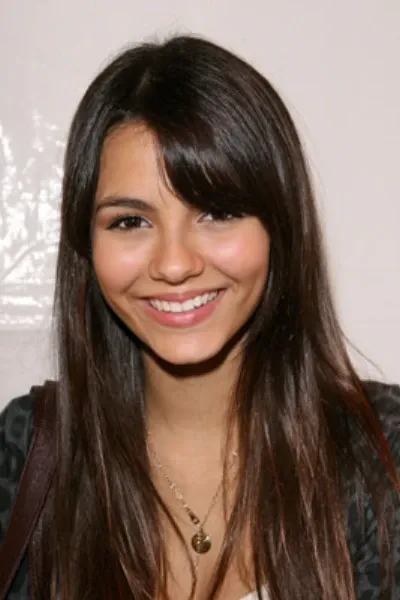 Victoria Justice photo