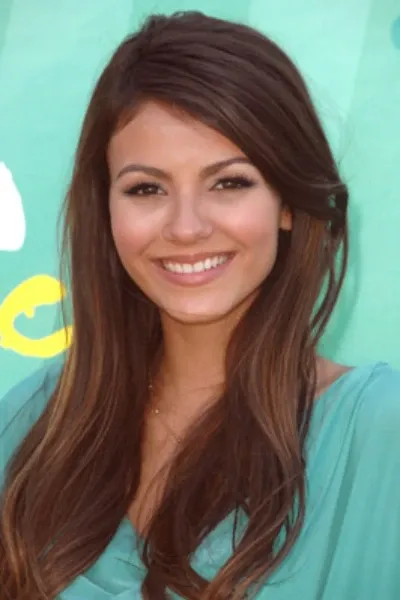 Victoria Justice photo