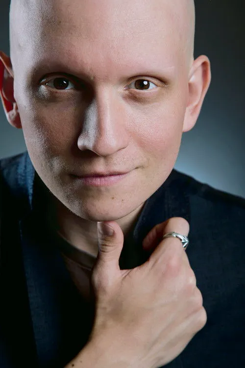 Anthony Carrigan photo