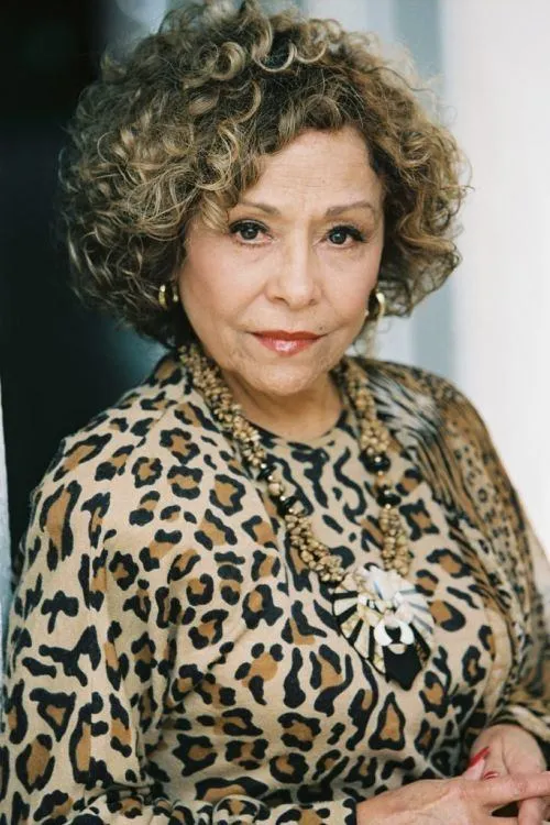 Renée Victor photo