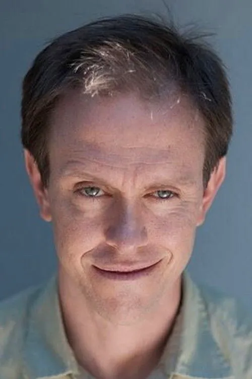 Sean Whalen photo