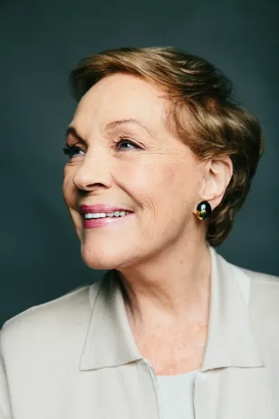 Julie Andrews photo
