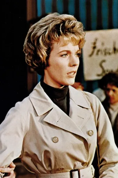 Julie Andrews photo