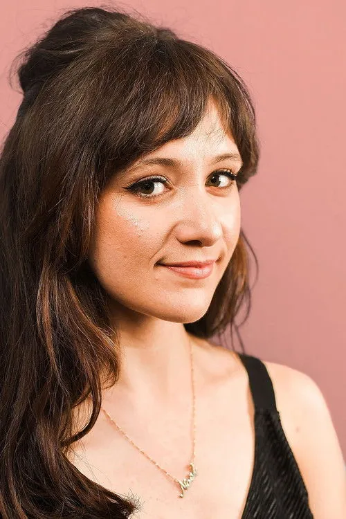 Noël Wells photo