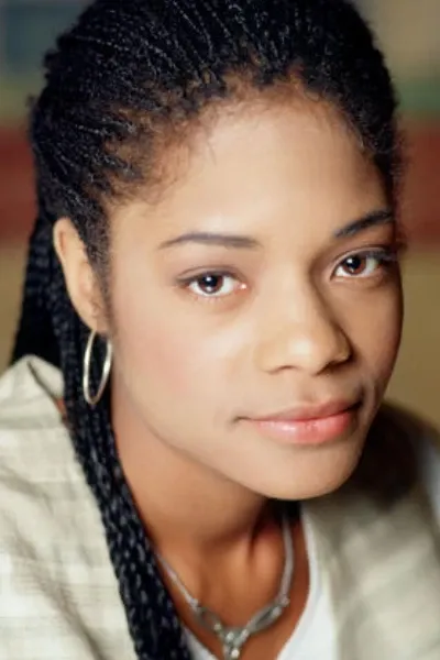 Naomie Harris photo