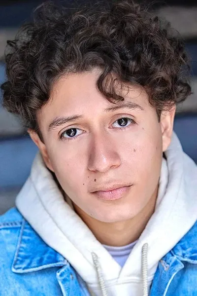 Julian Vidaurrazaga photo