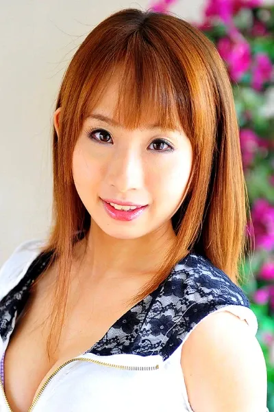 Yui Misaki photo