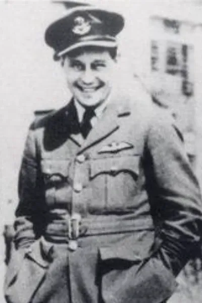 Roger Bushell (Squadron Leader Roger Bartlett) photo
