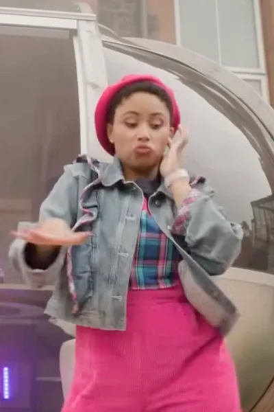 I'm Ava Potts (Do do do do do!)