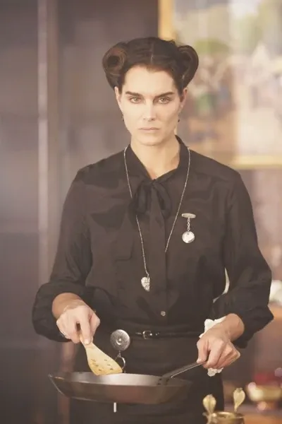 Madame Varcolac (The Boy Who Cried Werewolf)