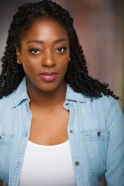 Kiziana Jean-Louis photo