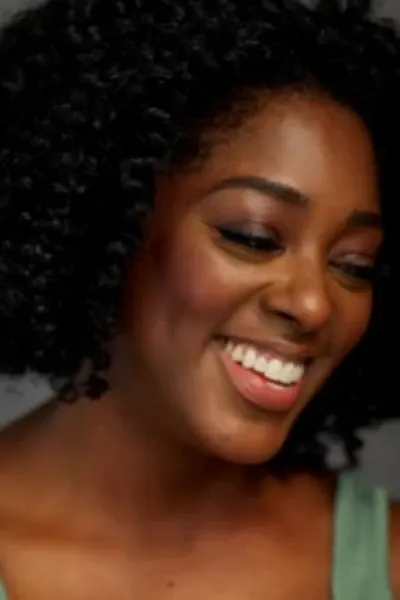 Kiziana Jean-Louis photo