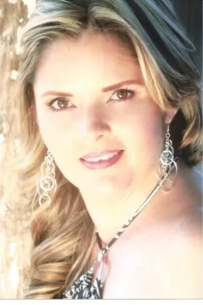 Adriana Roman Ferrer photo