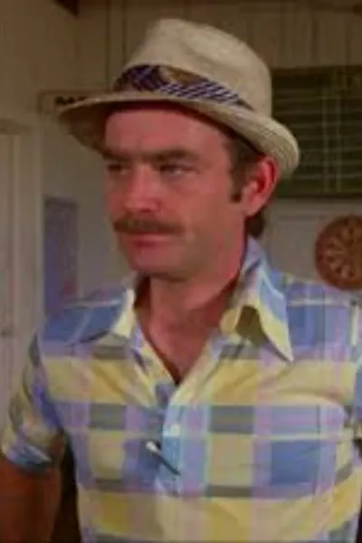 Lou Loomis (Caddyshack)