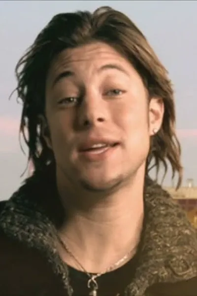 James beige photo