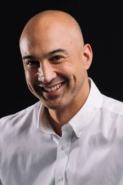 Robert Garcia