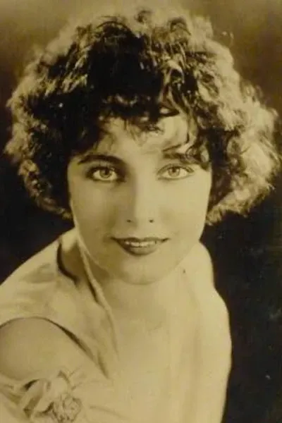 Betty Bronson photo