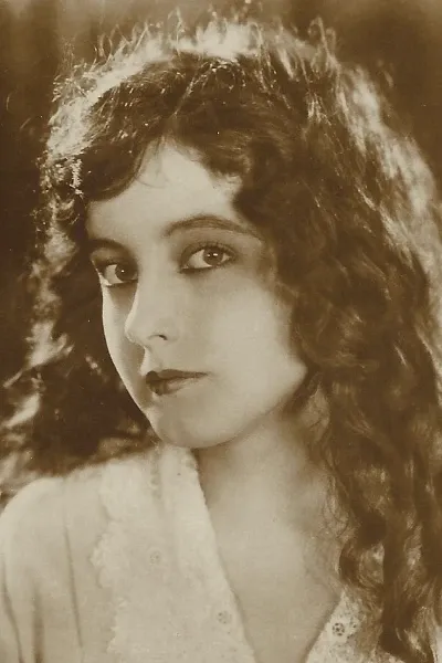 Betty Bronson photo