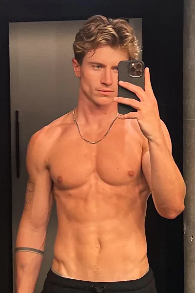Mason Collins