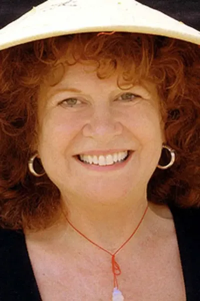 Anna Mathias photo