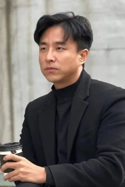 Stephen Park photo