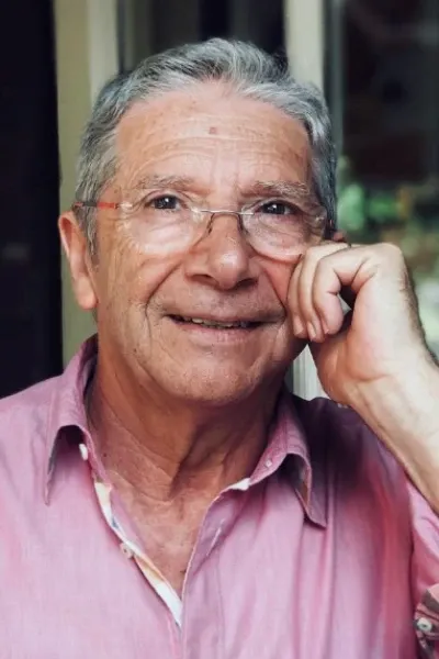 Joan Pera