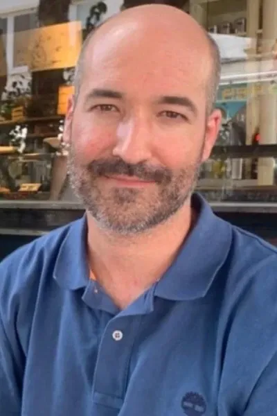 Pau López